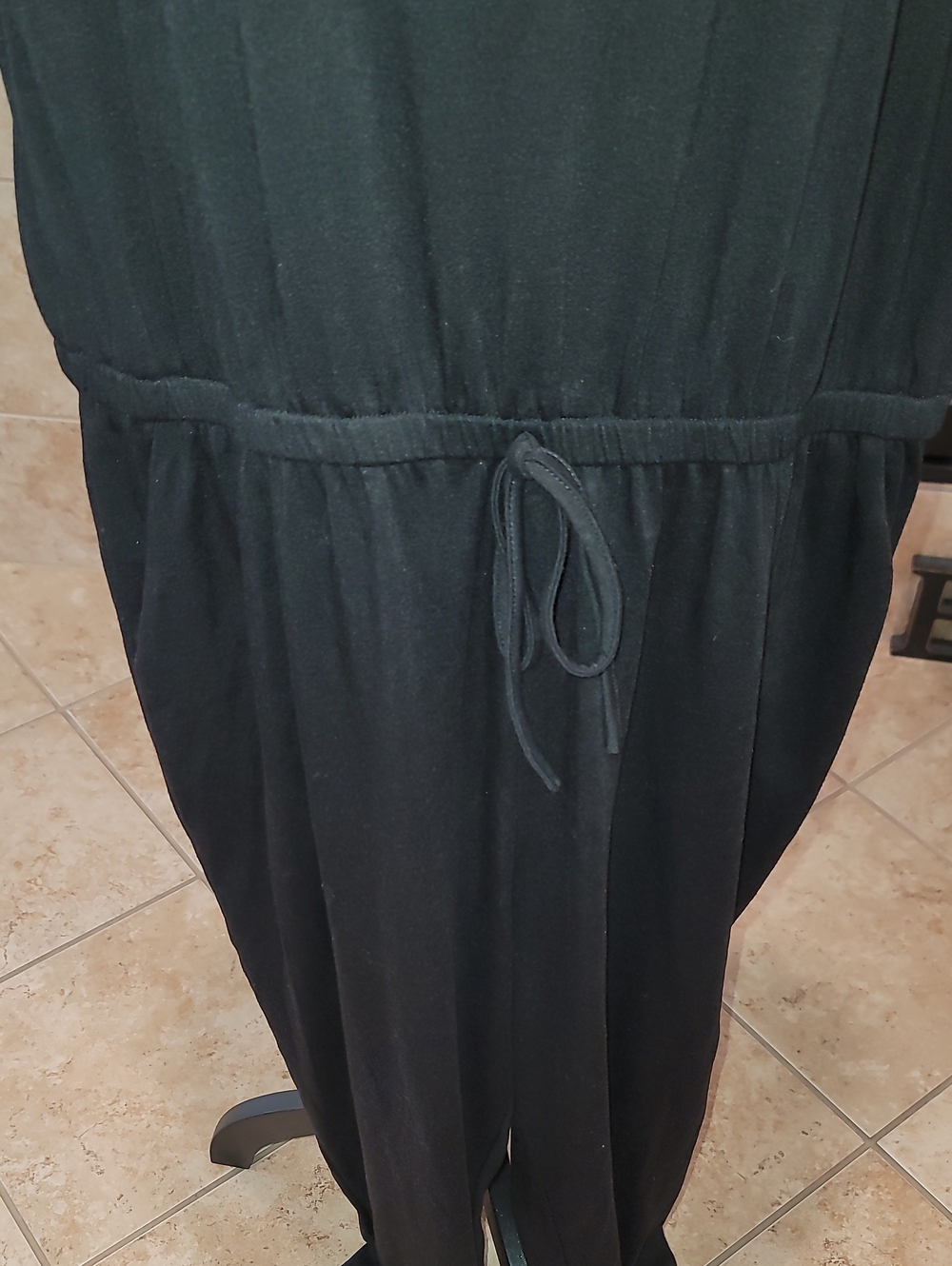 Pant Romper With Pockets and Drawstring Waist Band - Picture 3 of 6